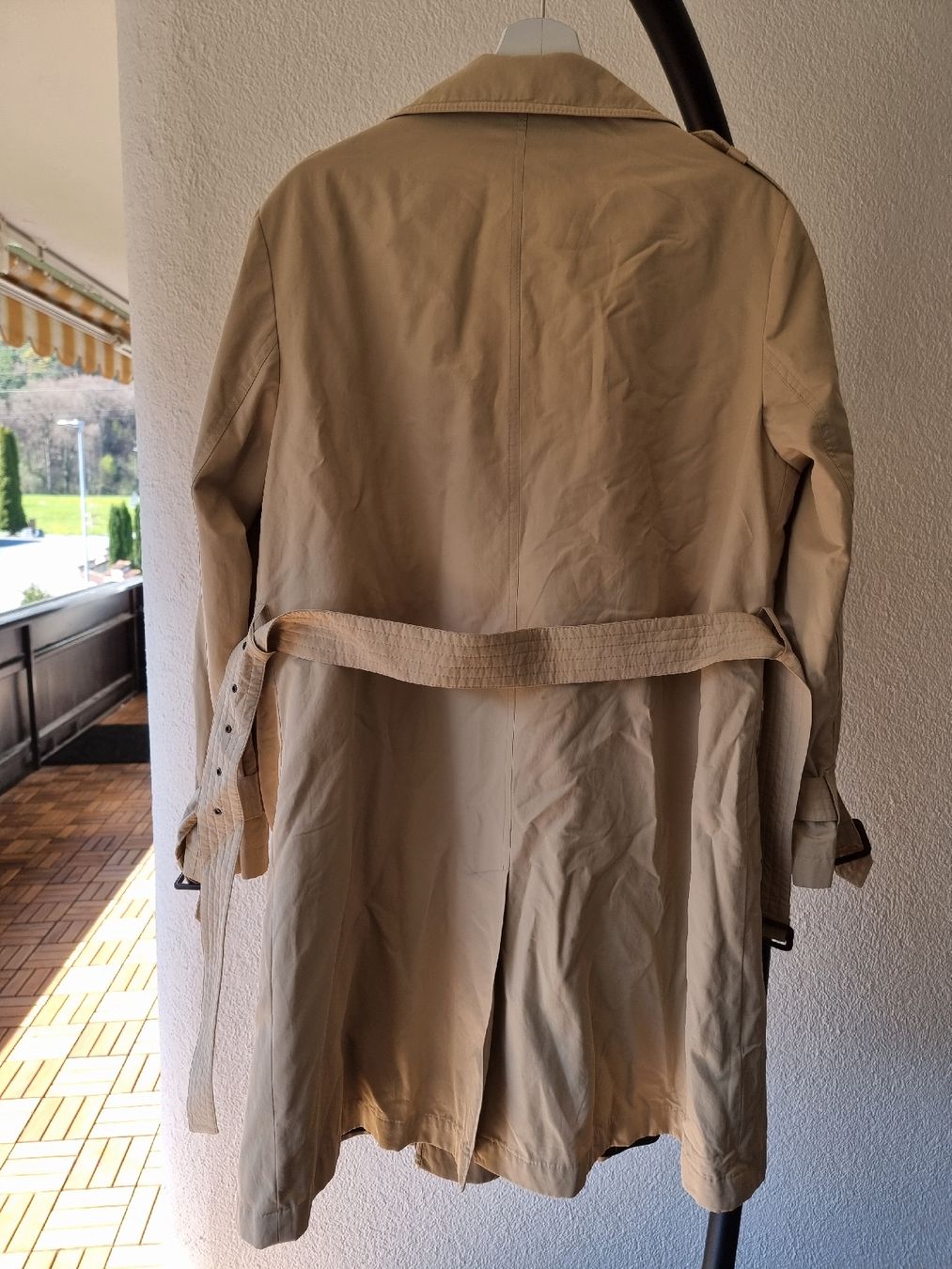 Cappotti: Trenchcoat von Elégance Paris Gr.40 – Usato da Balzers venduto da Homeandgarden 1