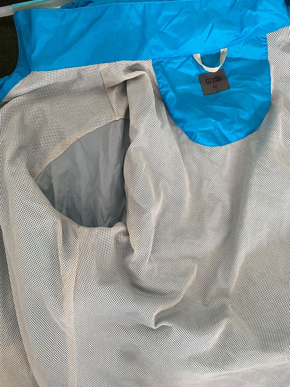 Giacche: Regenjacke GTS Gr.42 verpackbar – Usato da LUZERN venduto da Supigers 5