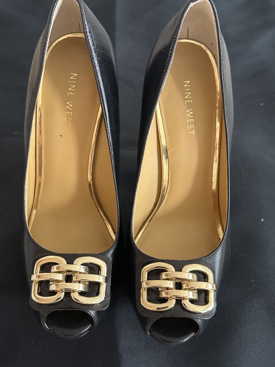 Scarpe da donna: Schuhe – Usato da Dübendorf venduto da Martha06 3