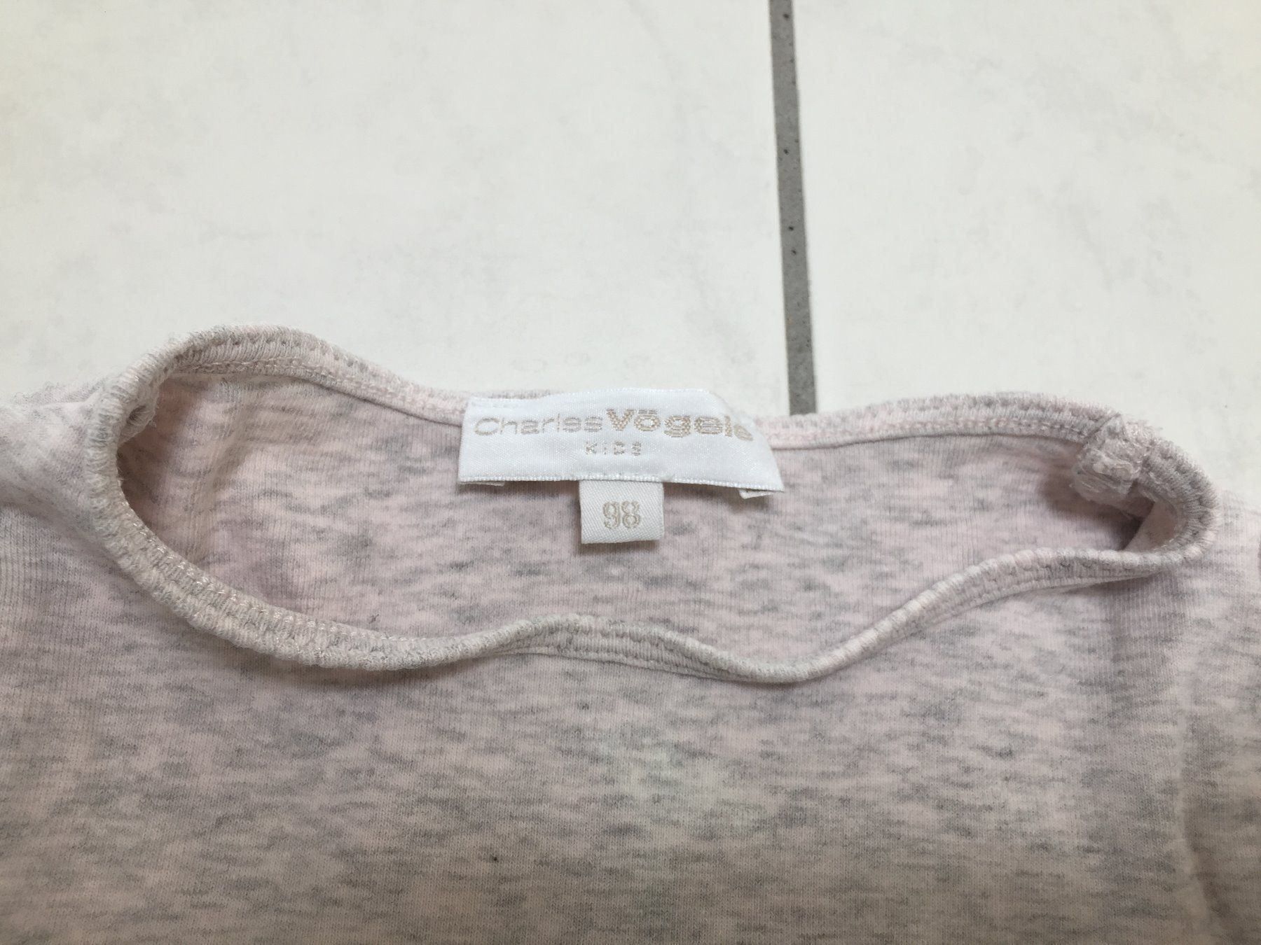 Camicette, T-shirt & Top: T-Shirt langarm mit Spitzenabschluss – Usato da Muttenz venduto da Juvenile33 2