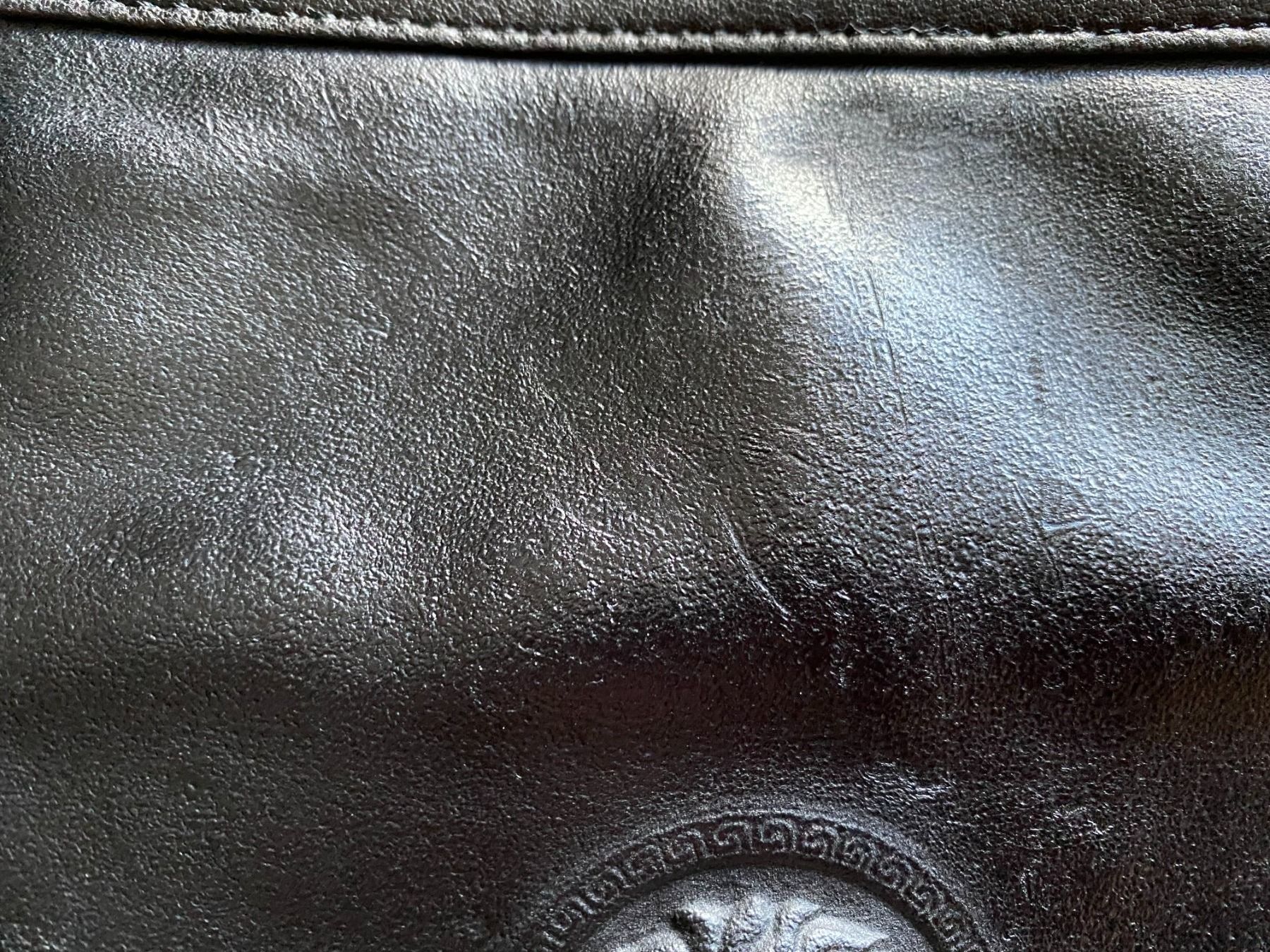 Versace Taschen für Damen: Versace Shopper /Leder – Gebraucht aus Zürich von leo0105 7