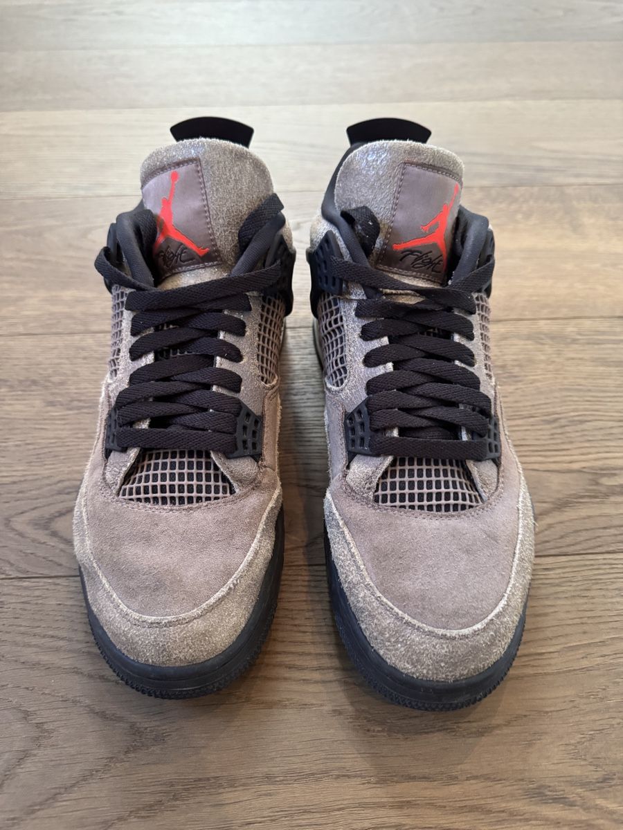 Jordan Scarpe da uomo: Jordan 4 taupe haze – Usato da Stadel venduto da Luan.J 1