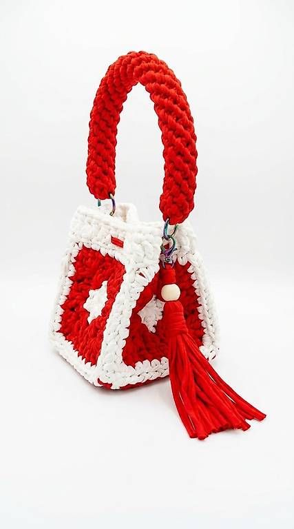 Borse da donna: Handtasche "Swiss Charm"  – Usato da Mauren venduto da Denise.Alfredo 3