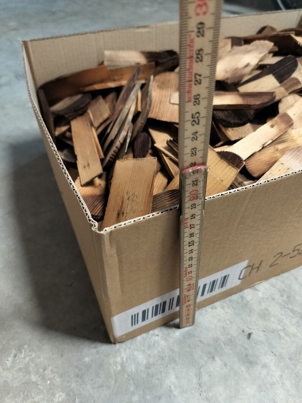 Articoli in legno: Echte Altholz Schindeln – Usato da Alpthal venduto da kar_faes 6