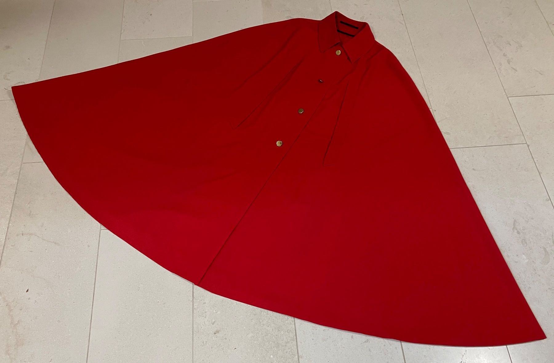 Mäntel: Umhang one size - Einzelanfertigung, aus erster Hand – Neu (gemäss Beschreibung) aus Stansstad von kerri8 2
