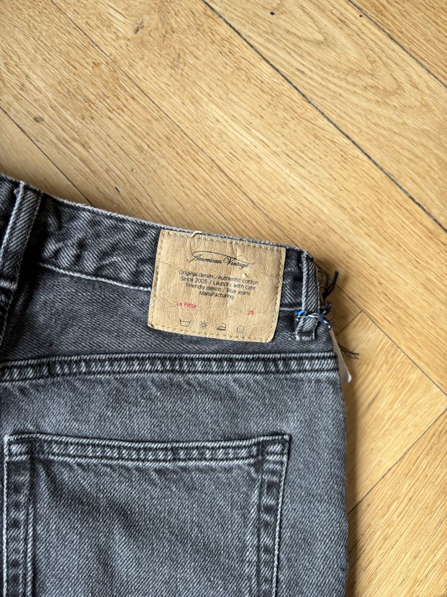 Jeans: Pantalon American Vintage  – Nuovo (secondo la descrizione) da Neuchâtel venduto da mal_9tg9 1