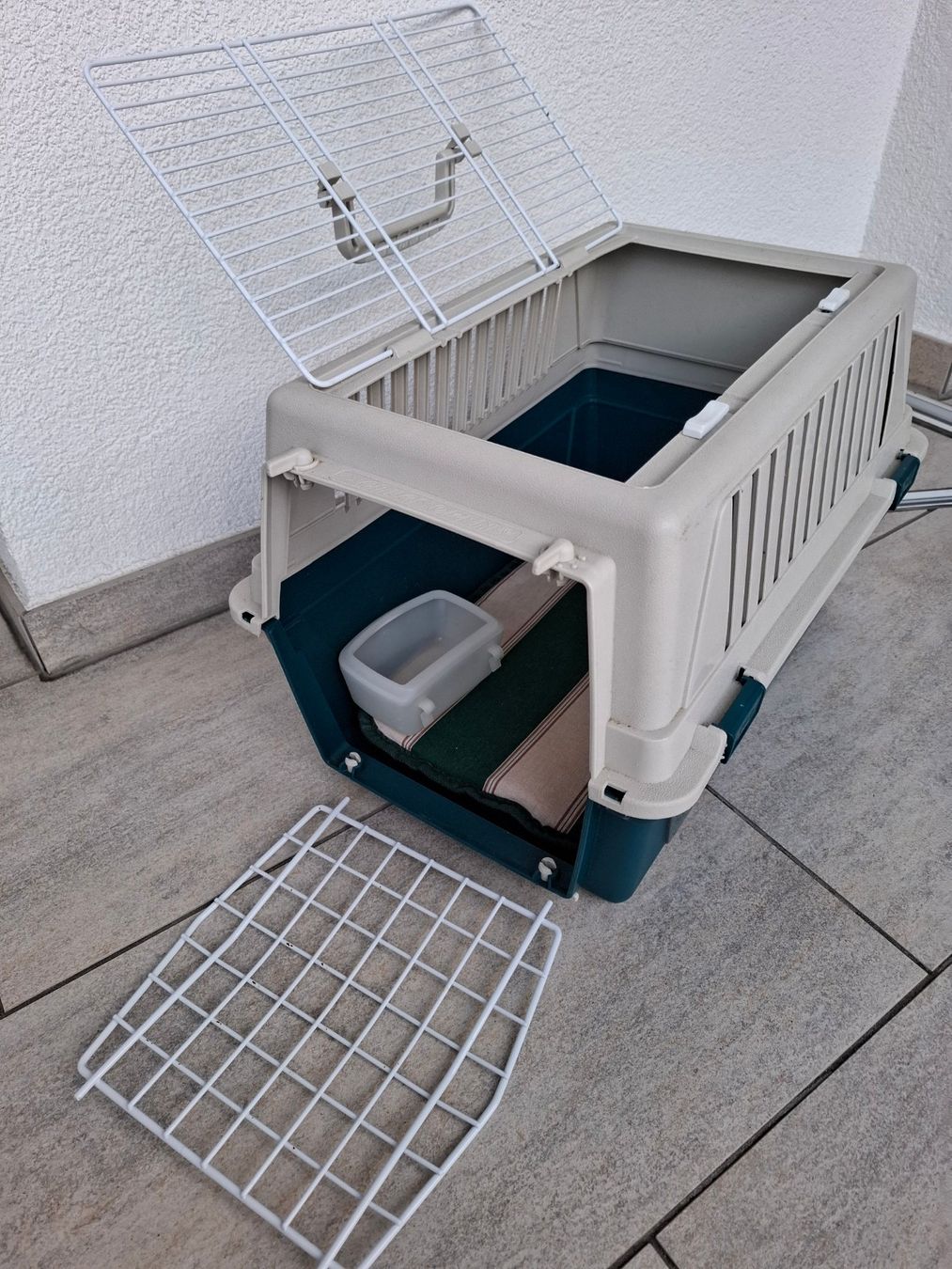 Gabbie, trasporto & Sicurezza: Katzen Transportbox, Tierbox, Tiertransportbox – Usato da Eschlikon venduto da Timotwo 3