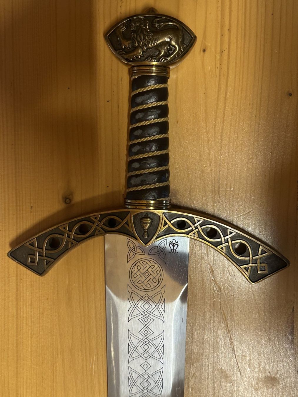 Sonstiges zum Sammeln & Seltenes: Lancelot-Schwert aus Bronze – Gebraucht aus Steffisburg von Pat_Stoll 2