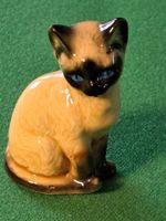 Kleine Katze mit blauen Augen , 8x5cm