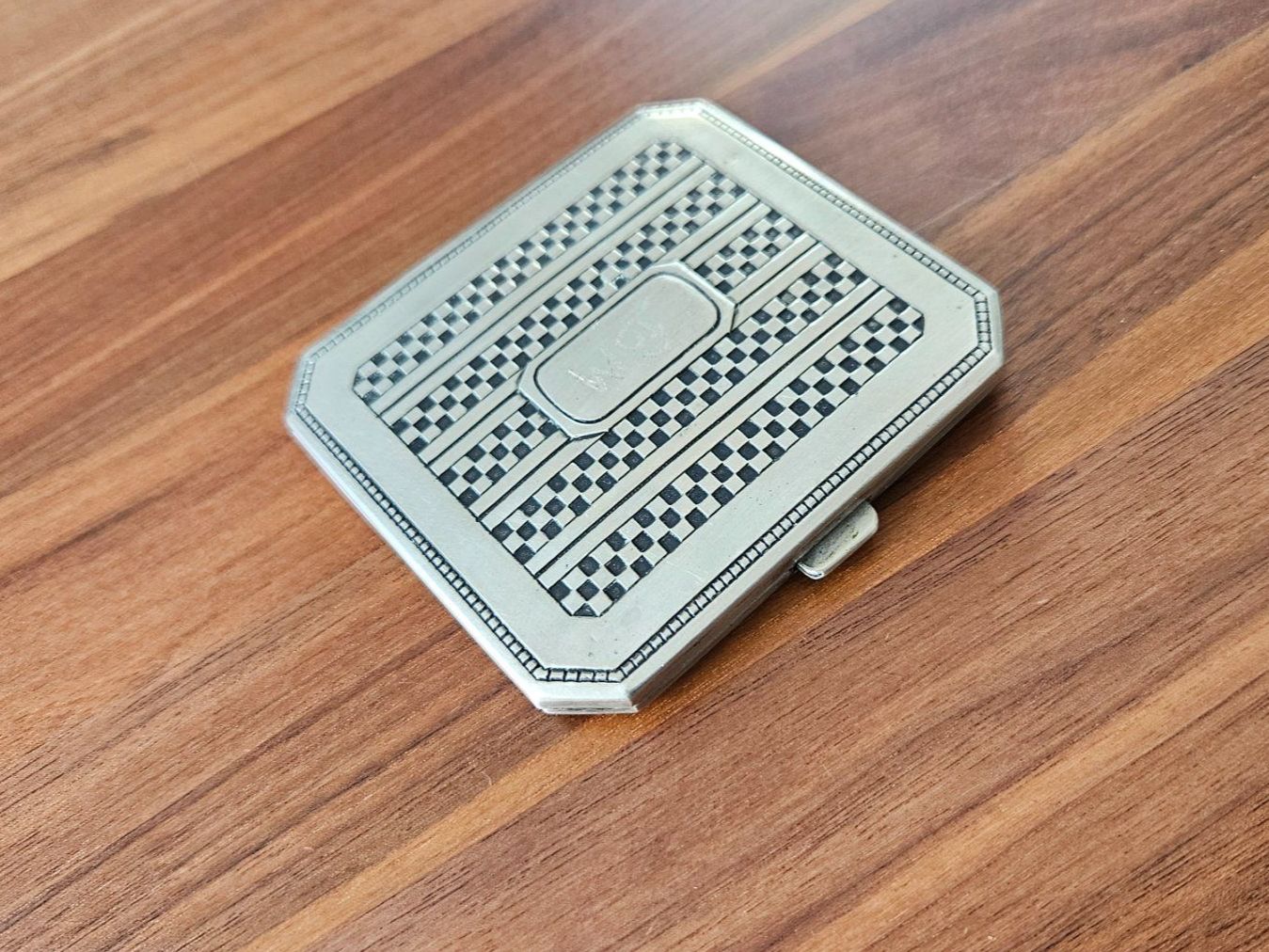 Sonstige Tabakwaren: Vintage Zigarettenetui – Gebraucht aus Untervaz von FullFlap777