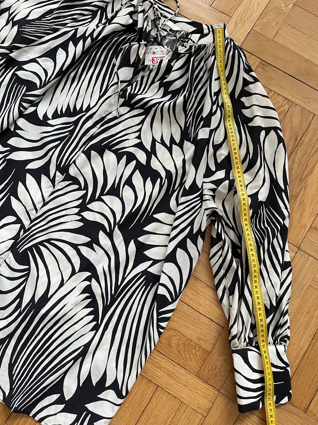 H&M Kleider: New summer dress/blouse H&M – Neu (gemäss Beschreibung) aus Chêne-Bougeries von Seetooyoo 5