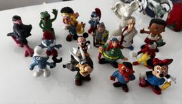 Konvolut Comic Figuren Disney Asterix Schlümpfe
