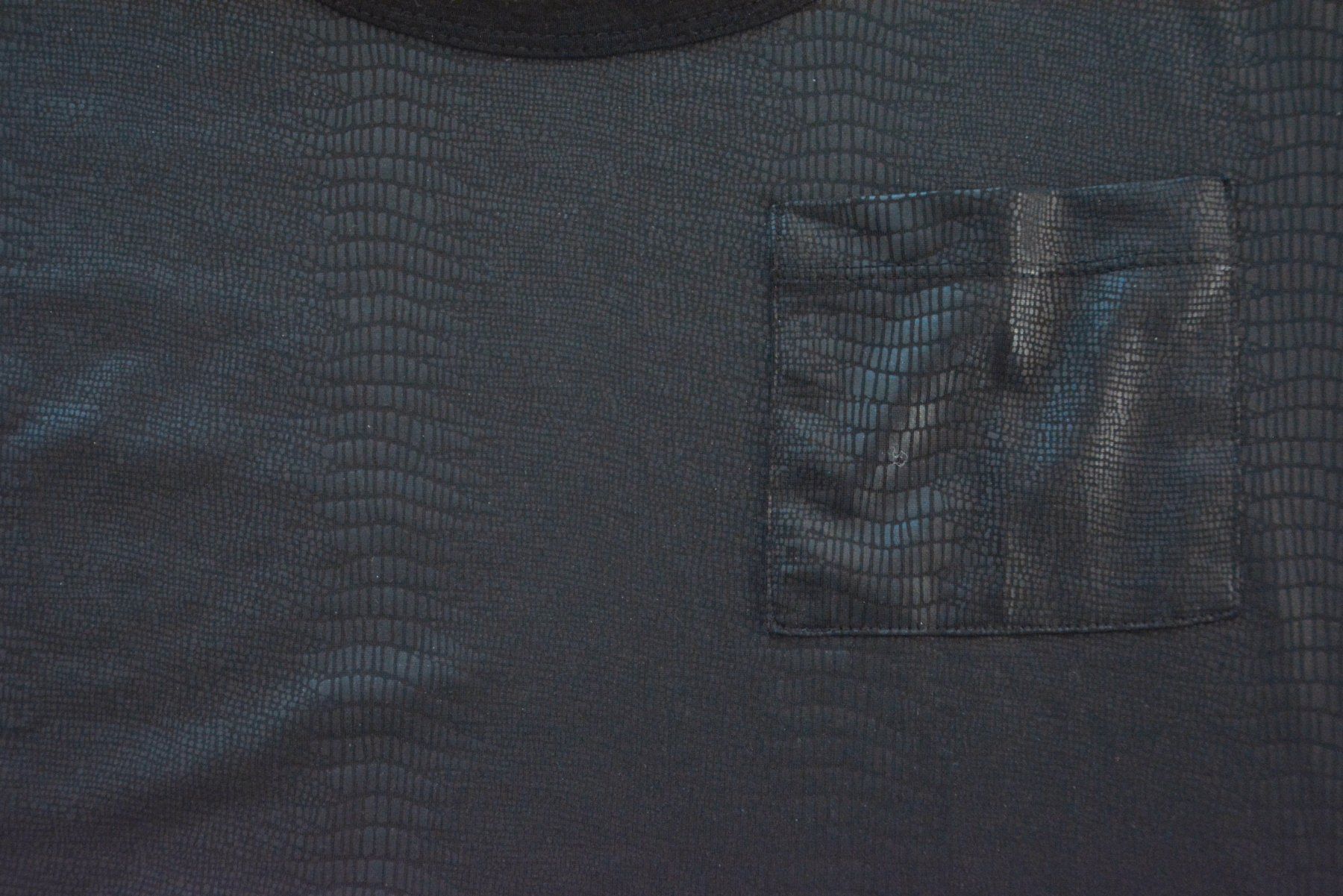 Calvin Klein T-shirt: Schwarzes T-Shirt von Calvin Klein – Usato da Niederhasli venduto da littledrop 3