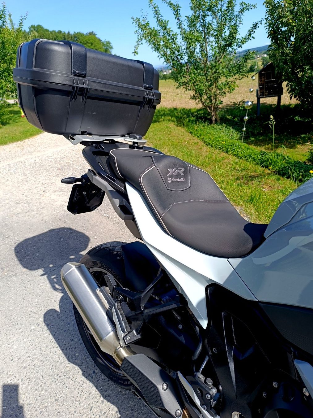BMW Touring: BMW S 1000 XR  mit Topcase – Usato da Obfelden venduto da Difam 2