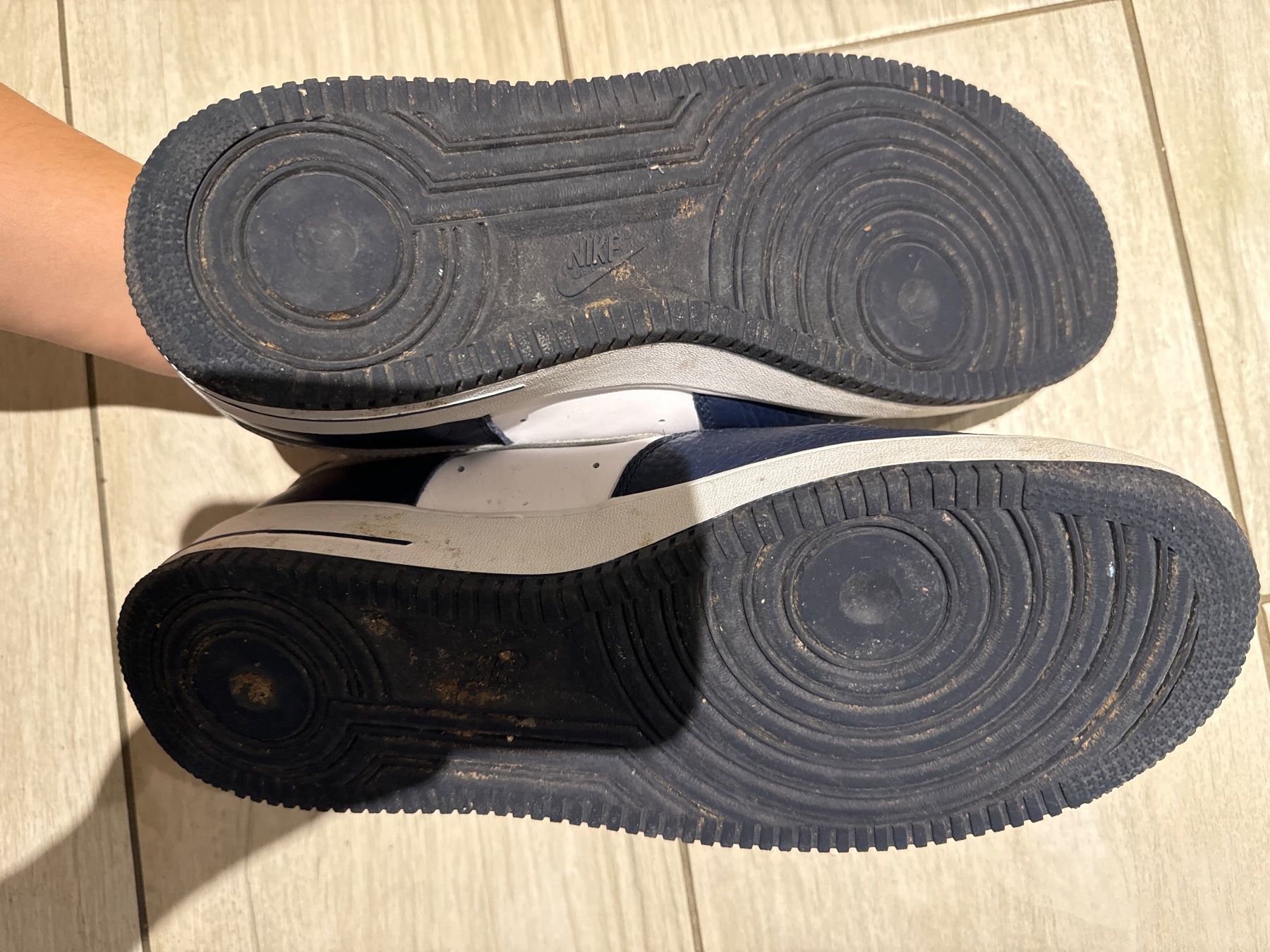 Nike Scarpe da uomo: Nike Air Turnschuhe 46 – Usato da Gelterkinden venduto da Familienferien 4