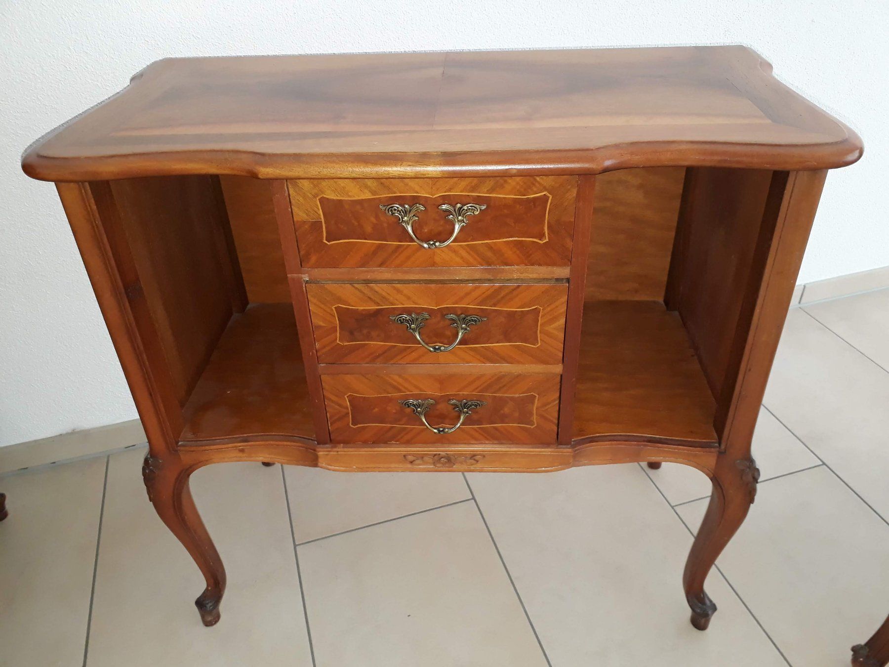 Commodes: Antik Möbel – D'occasion à Rigi Kaltbad par rigIdyll 6