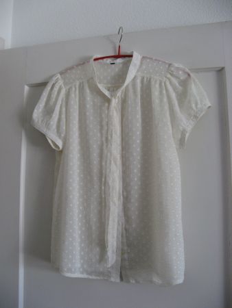 Bluse Grösse 36 eierschalenfarbig