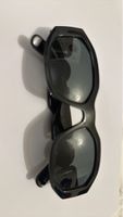 🕶️ Classic Black Sunglasses - Summer Ready! 😎
