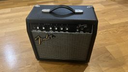 Fender Frontman 15G Gitarrenverstärker, funktionstüchtig