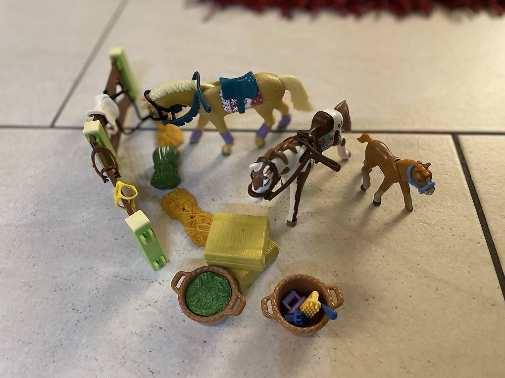 Spielzeuge: Div, Playmobil Sets – Gebraucht aus Zug von elskling 2