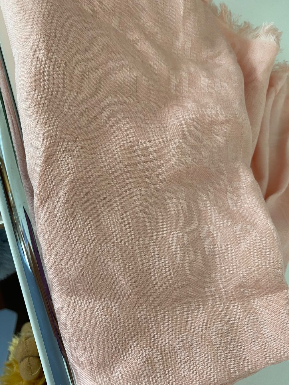 Furla Foulard & Sciarpe: FURLA Schal Rosa NEU – Nuovo e nell'imballaggio originale da Zuerich venduto da Moochie 3