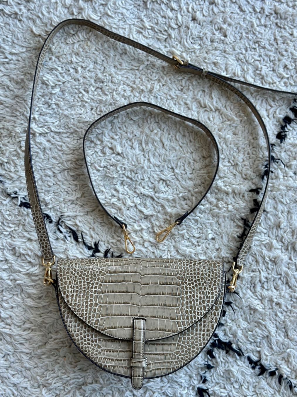 Borse da donna: Kleine Tasche Panto Leder – Usato da Wollerau venduto da VaVintage 1