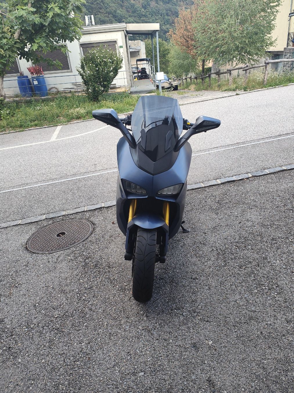 Scooters: wottan Hurracan 125 – D'occasion à Sigirino par Janjo47 2