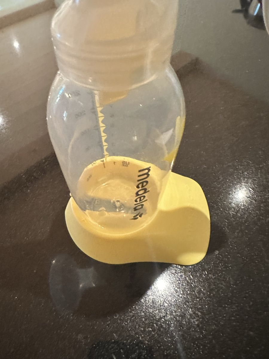 Medela Accessoires pour allaitement: Milchpumpe Medela Harmony – D'occasion à Reutigen par ann_9mq9 2