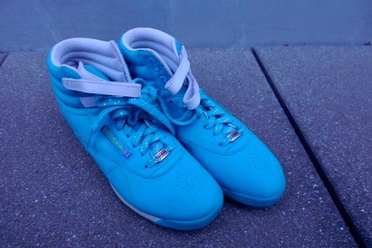 Reebok Scarpe da uomo: Reebok Vintage Turnschuhe 41 hellblau – Nuovo (secondo la descrizione) da Chur venduto da JennyAlexander 3