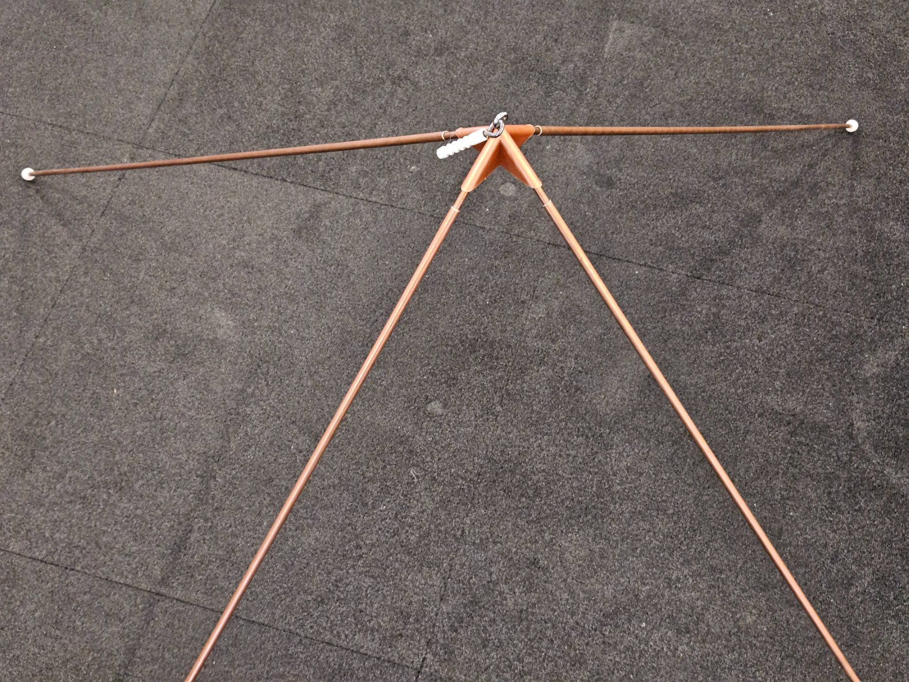 Tutte le decorazioni: Pyramide Säbe Kupfer 110cm steckbare Meditationspyramide Neu – Nuovo (secondo la descrizione) da Kloten venduto da Euroasia 1