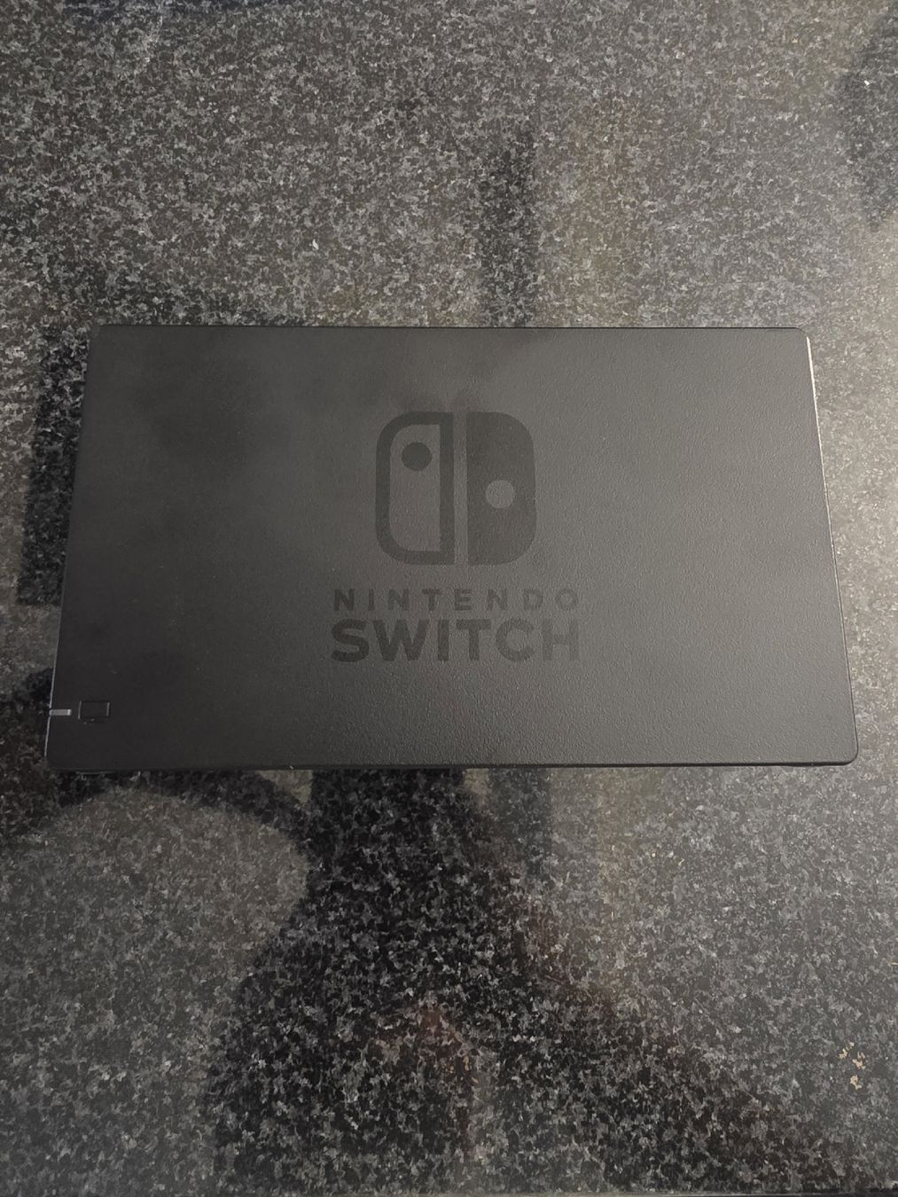Nintendo Konsolen: Station pour Nintendo Switch – Gebraucht aus Chavornay von Crash37