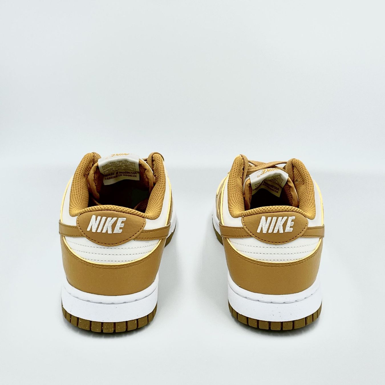 Nike Scarpe da uomo: Nike Dunk Low Light Curry EU 42 – Nuovo e nell'imballaggio originale da Erlinsbach venduto da sasneakers 4