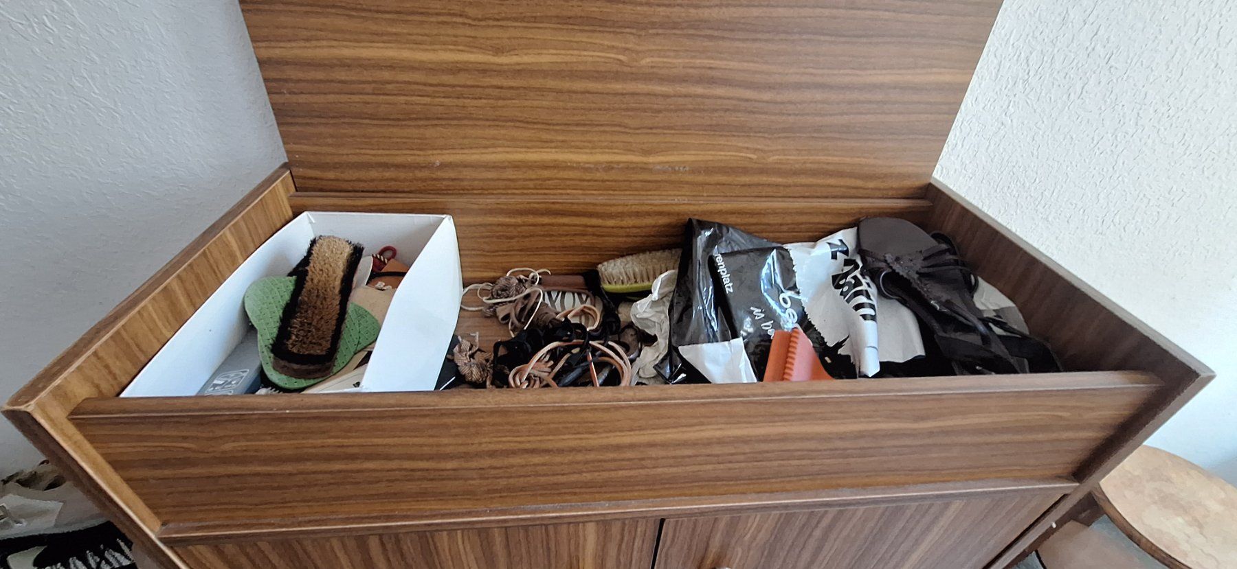 Armadi: Schuhschrank Holzoptik – Usato da Liebefeld venduto da frt_qsv2 1