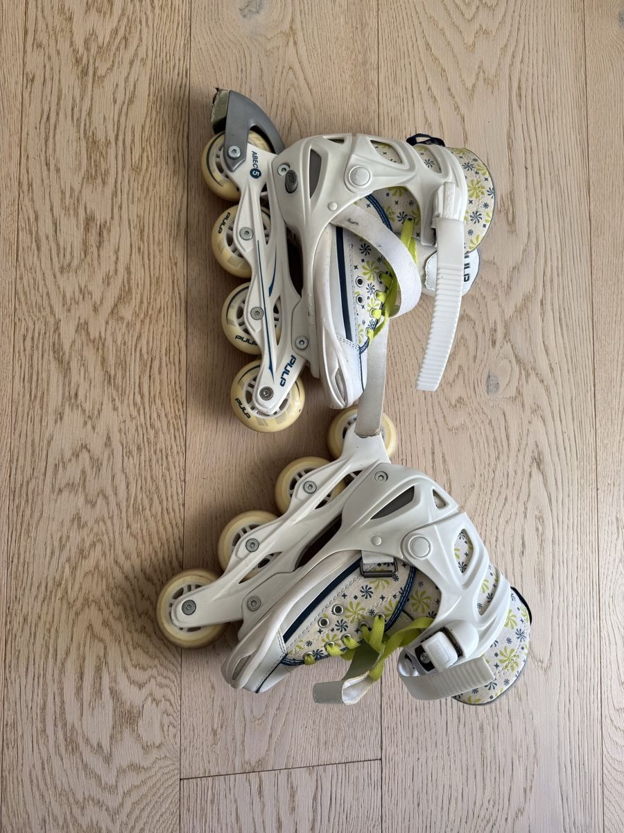 Patins à roul. & inline: Roller taille 34 37  – D'occasion à Coppet par Francoise 2