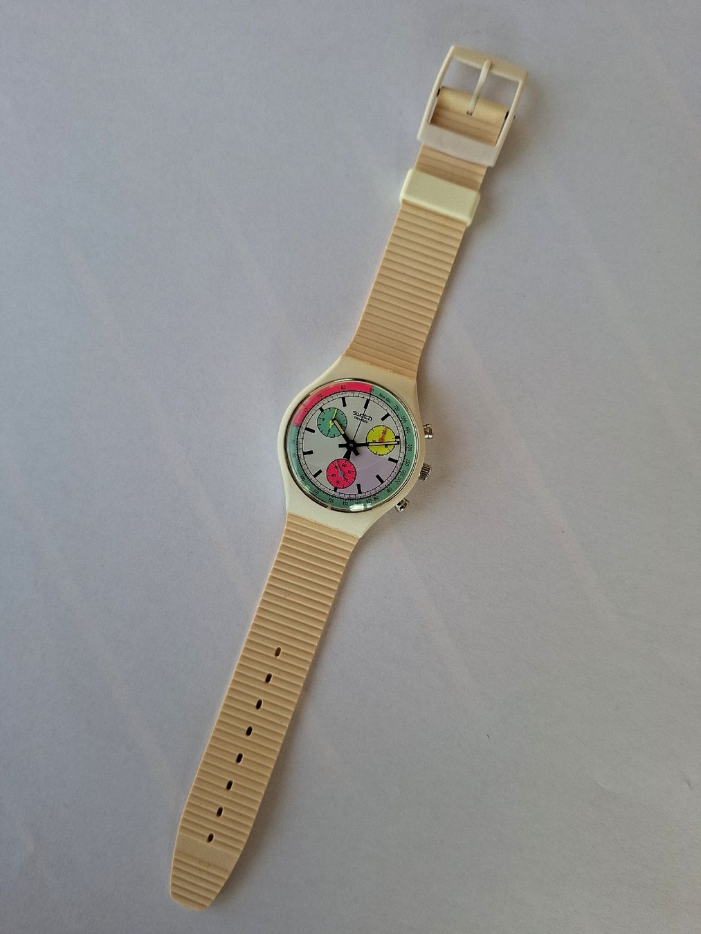 Swatch Uhren: Swatch Chrono White Horses SCW100 – Neu (gemäss Beschreibung) aus Spiez von -37- 2