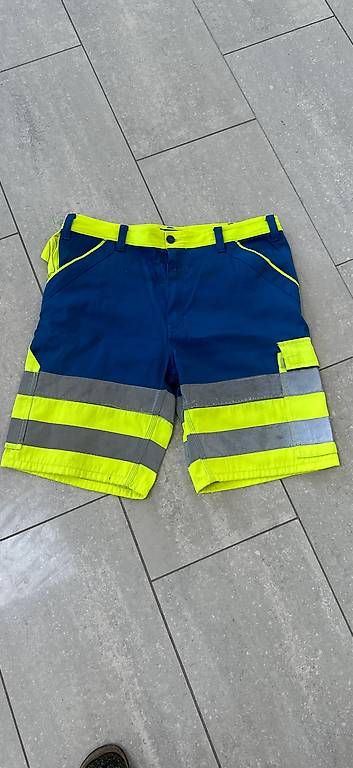 Wikland Pantaloni: arbeits shorts grösse 48 – Usato da Hausen AG venduto da mb2023