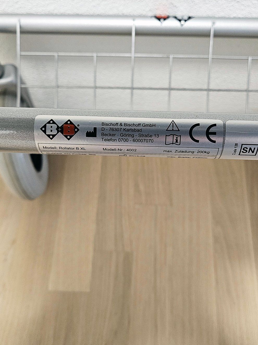 Ausili per la deambulazione: Rollator B XXL Bischoff & Bischoff – Usato da Zürich venduto da Numark 7