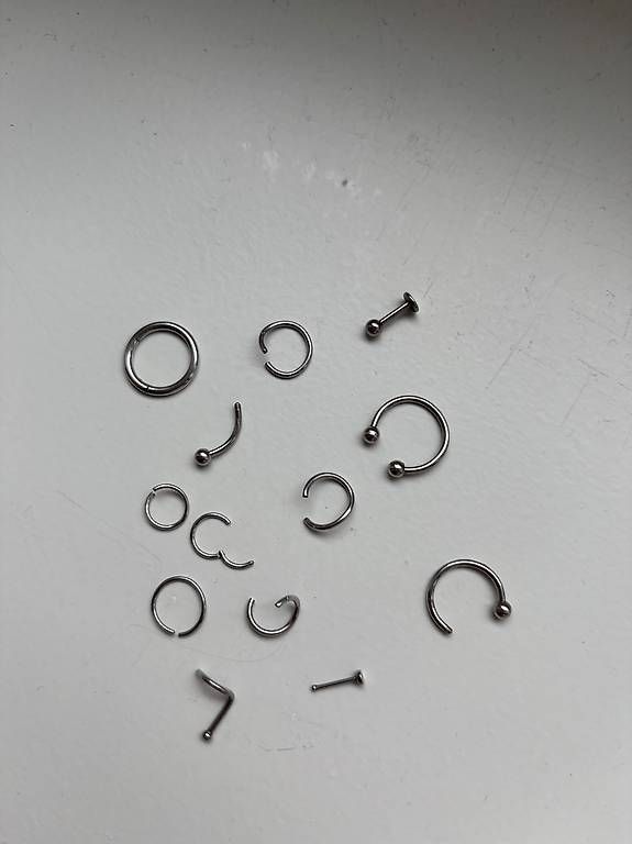 Piercingschmuck: Piercings – Gebraucht aus Bern von mari773