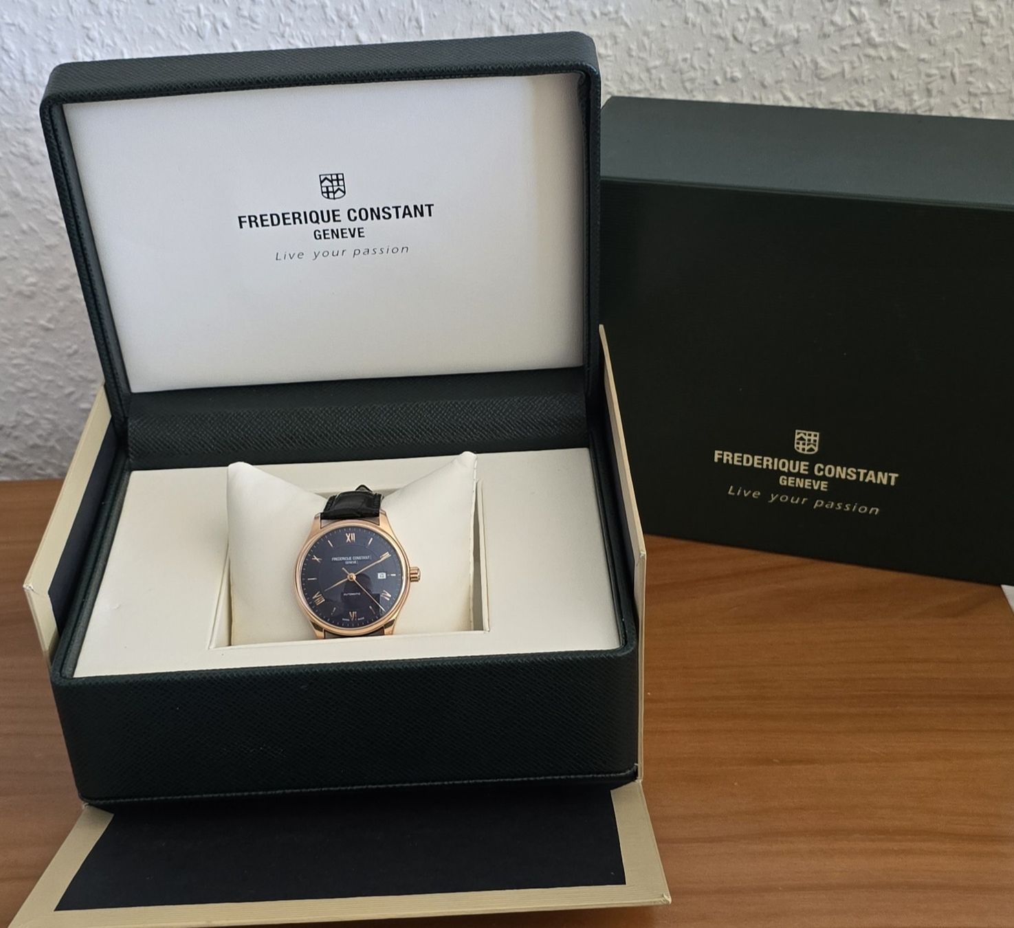 Frederique Constant Orologi: FREDERIQUE CONSTANT GENEVE – Usato da Les Acacias venduto da watinjo 1