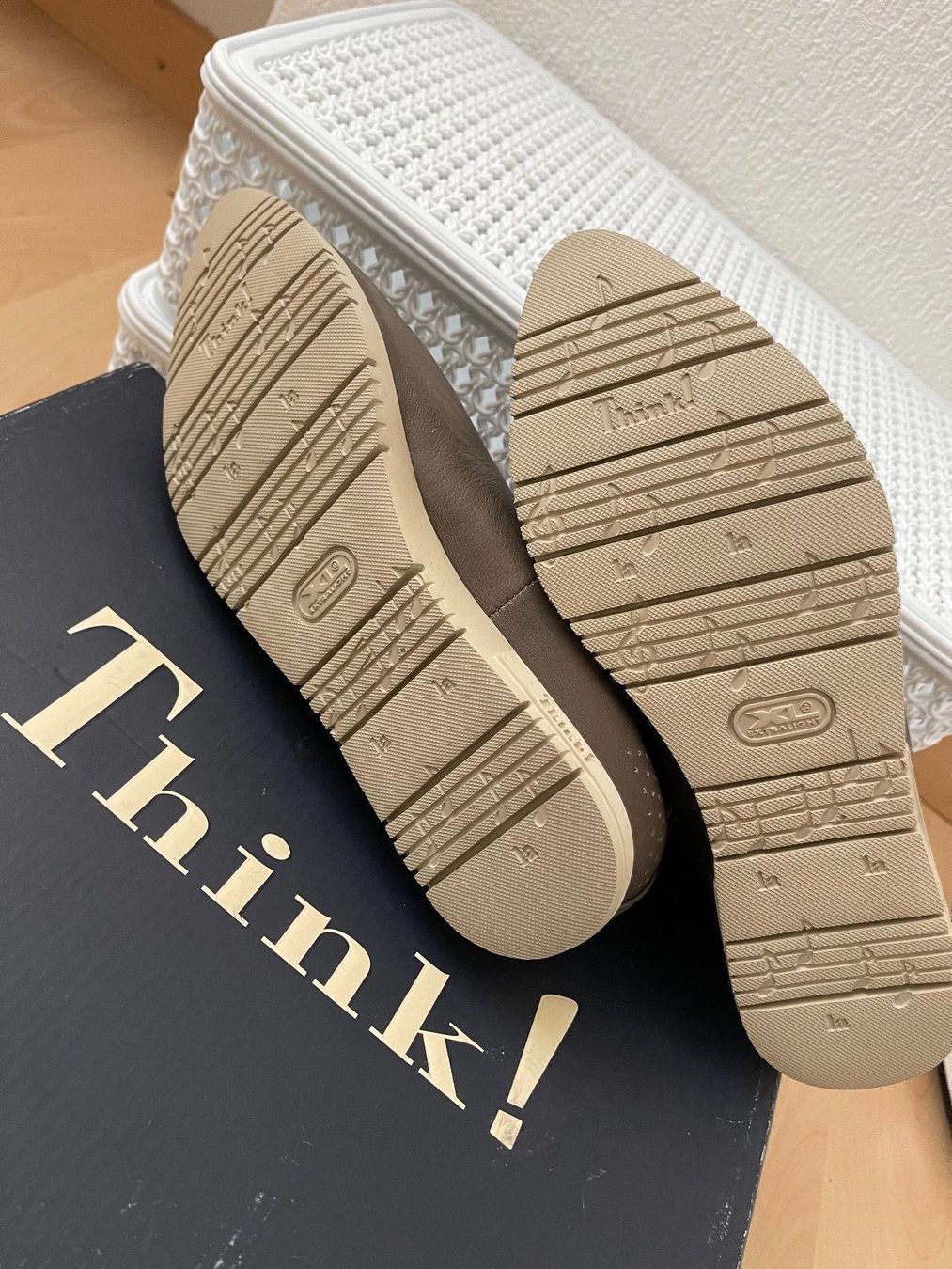 Think Scarpe da donna: Think Stiefeletten gr. 37 – Nuovo e nell'imballaggio originale da Dietikon venduto da Nieselchen 2