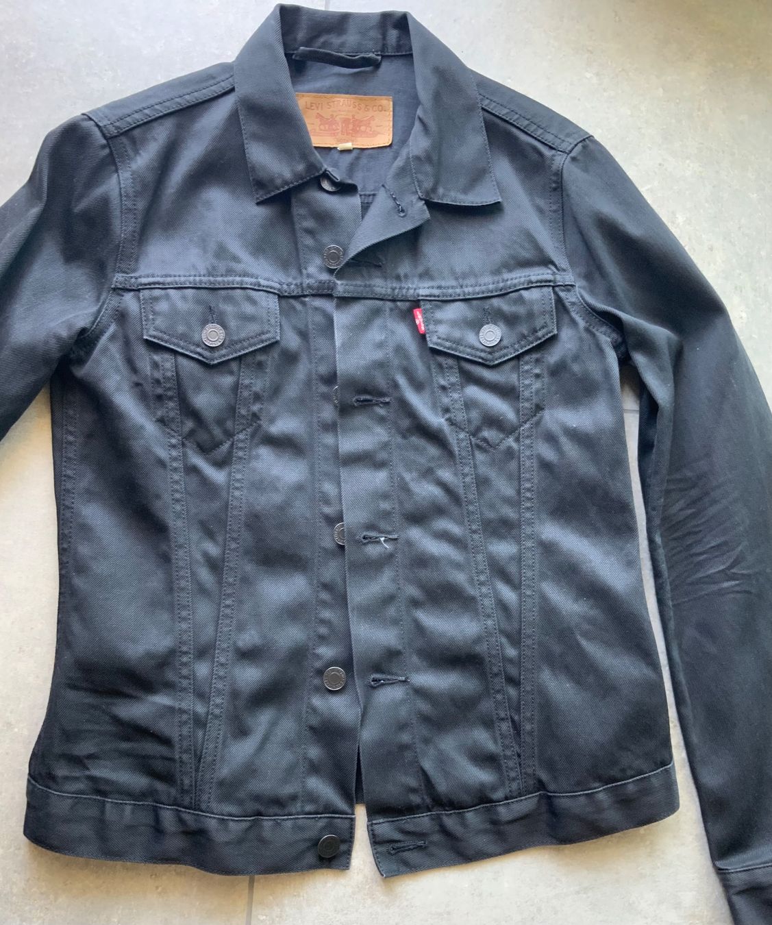 Levi's Giacche: DAMEN Levi's Grösse  Jacke  M – Usato da Olten venduto da nachTagetes