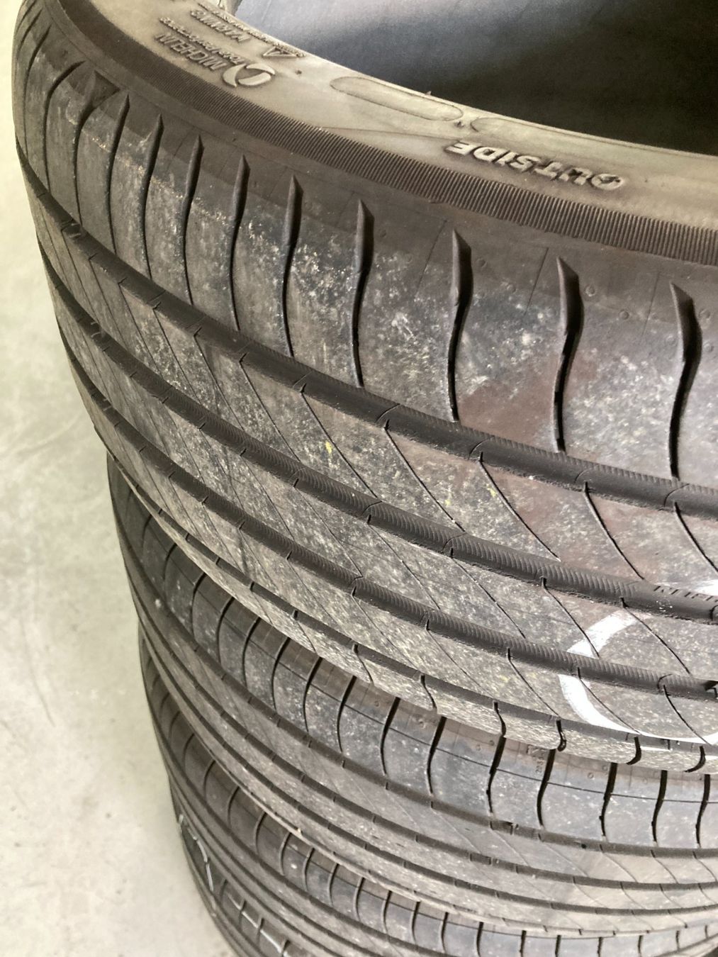 Michelin Pneus & Kompletträder: 225/45R17 Sommerpneu Michelin – Gebraucht aus Cham von WB2223 1