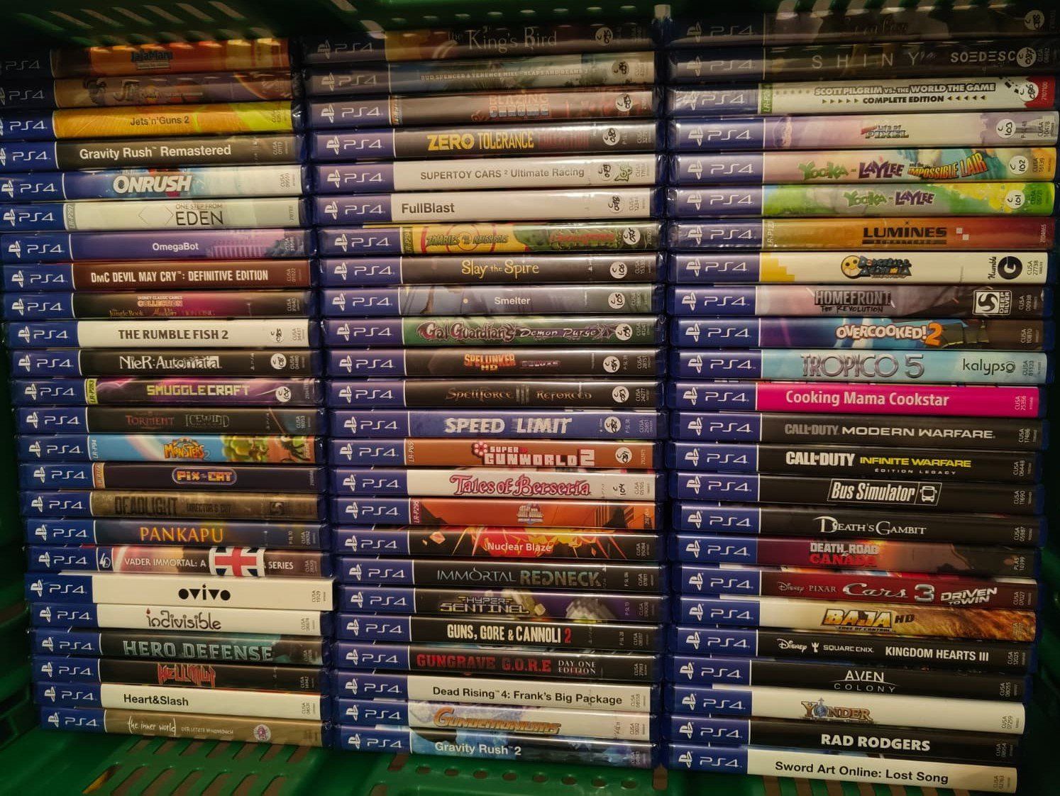 Sony Spiele: Énorme lot de 326 jeux PS4 – Gebraucht aus Froideville von IronC
