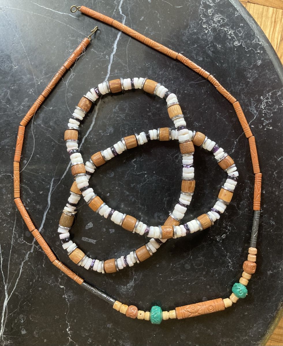Sonstiger Schmuck: Lot de trois colliers africains – Neu und originalverpackt aus Ardon von hel_2sxp 4