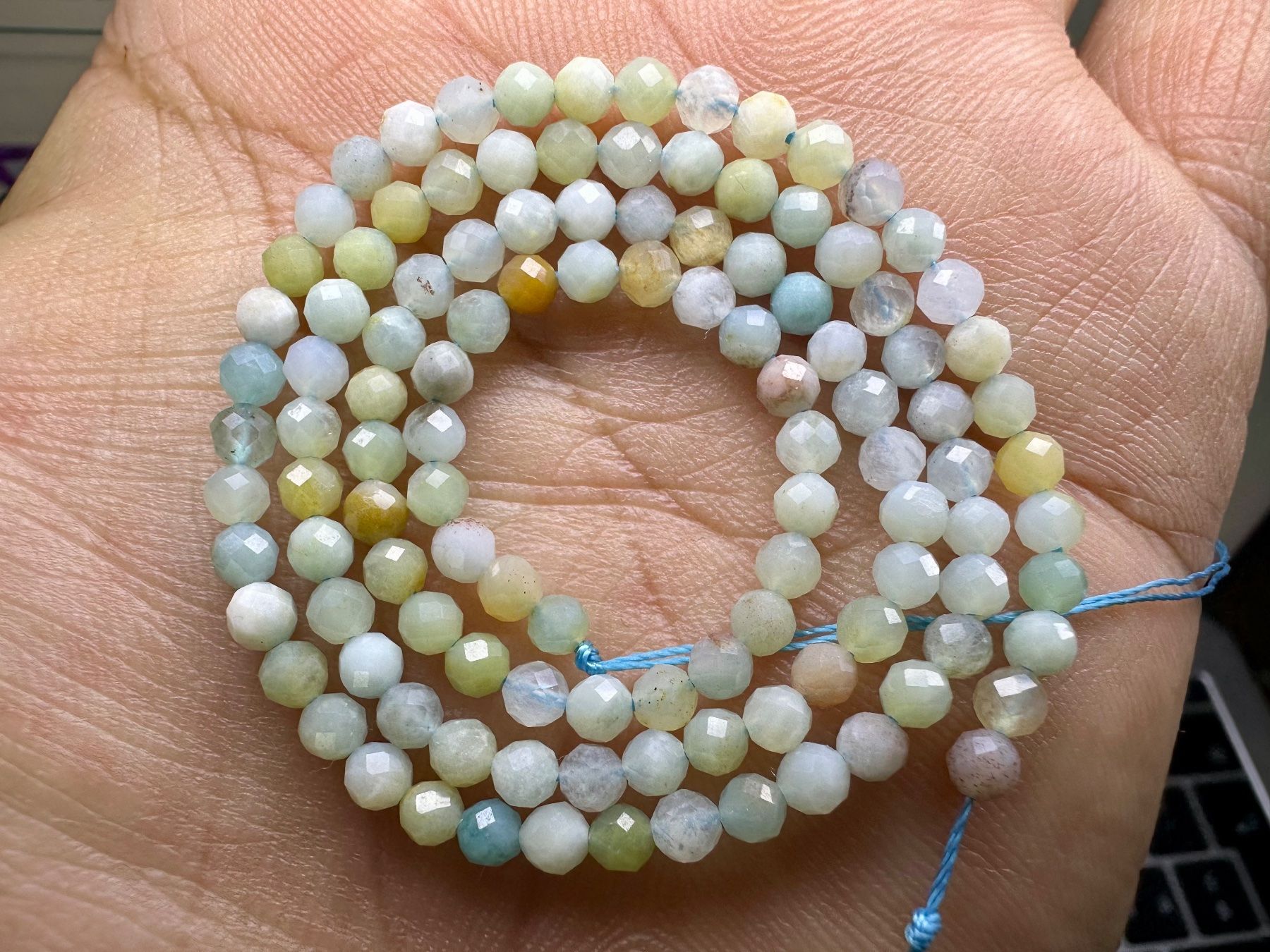Edelsteine: Amazonit Perlenstrang facettiert – ca. 3 mm – ca. 39 cm – Neu (gemäss Beschreibung) aus Langenthal von Seelenfreunde 3