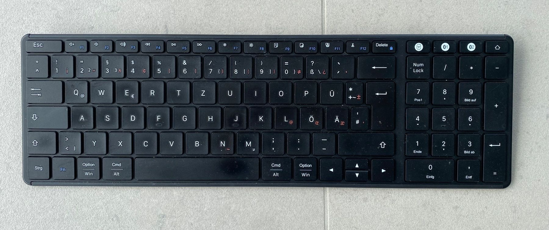 Tastaturen: Tastatur wireless – Gebraucht aus niederbipp von Esbenz