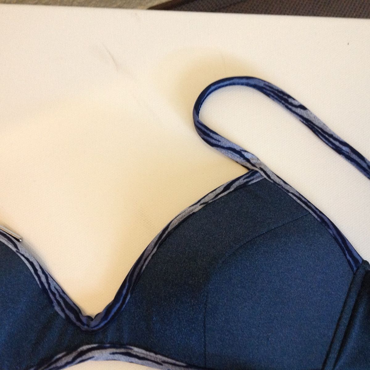 Maillots de bain & Bikinis: Bikini neuf taille XS – Neuf avec emballage d'origine à Orbe par Jade333 1