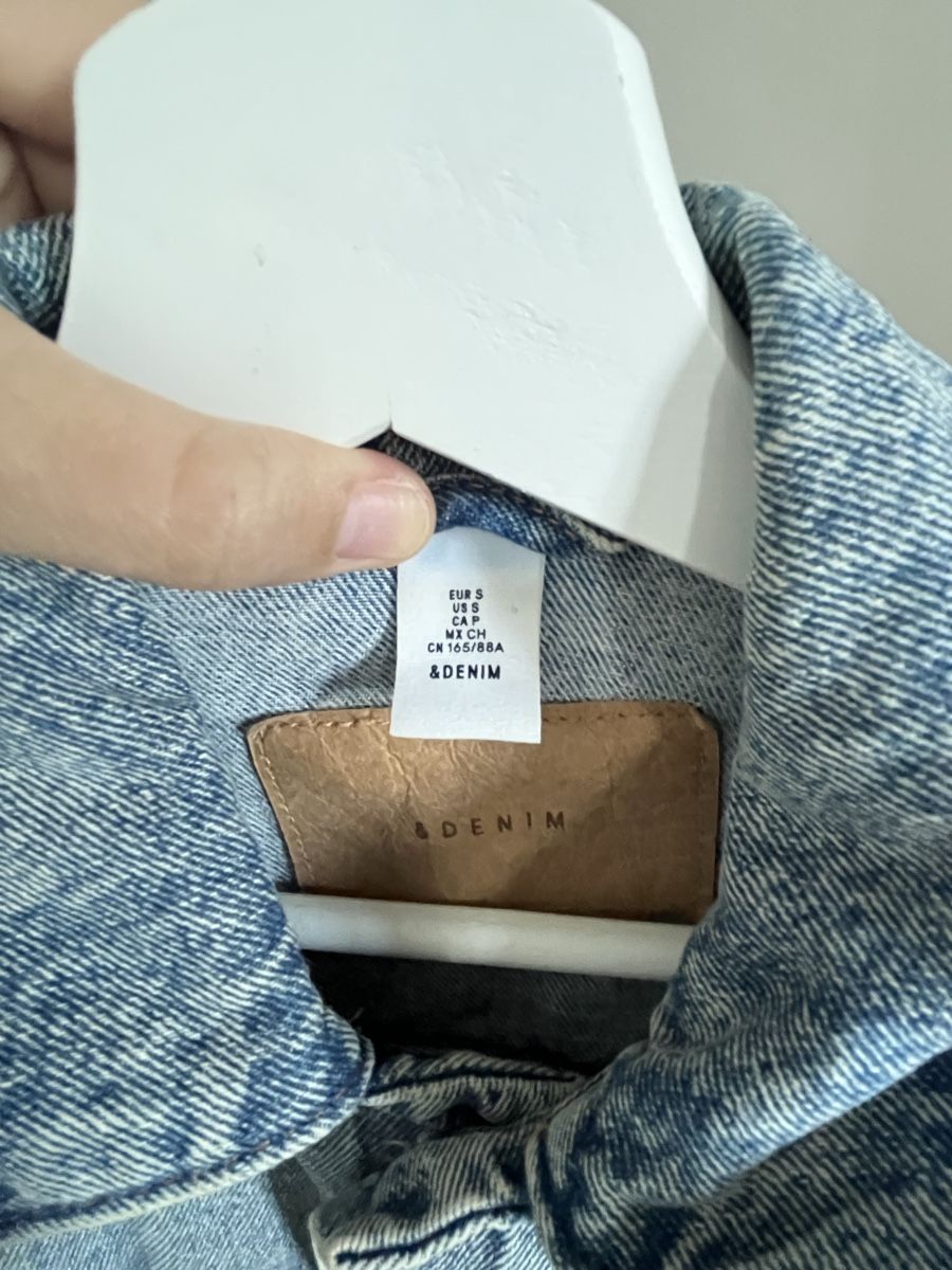 H&M Jacken: H&M Denimjacke blau Gr. S – Gebraucht aus Zug von IndiQueen 2