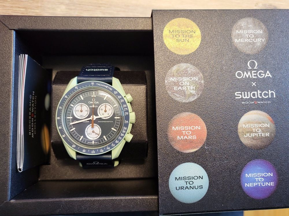 Swatch Orologi: OMEGA X SWATCH | MISSION ON EARTH | BIOCERAMIC MOONSWATCH – Nuovo e nell'imballaggio originale da Sonceboz-Sombeval venduto da michael.l