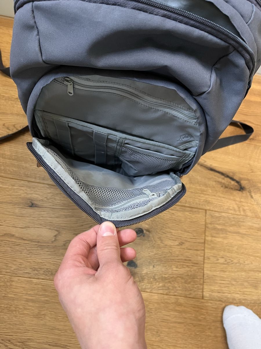 Satch Borse & Zaini: Satch Pack nordic grey Schulrucksack  – Usato da Unterägeri venduto da Reti72 4